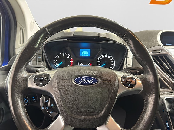 Ford Transit Custom 12 of 19
