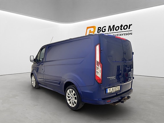 Ford Transit Custom 6 of 19