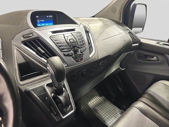 Ford Transit Custom 15 of 19