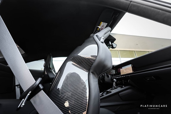 Porsche 911 8 of 23