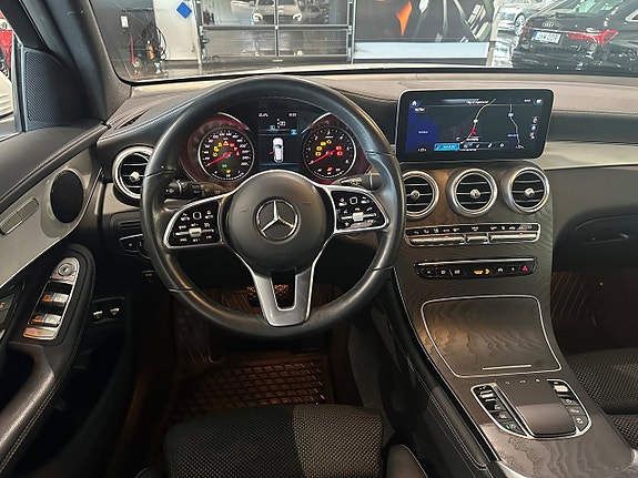Mercedes-Benz GLC220 d 17 of 20