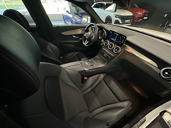 Mercedes-Benz GLC220 d 12 of 20