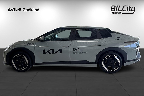 Kia EV4 4 of 5