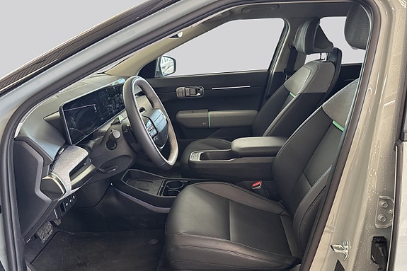Kia EV4 8 of 16