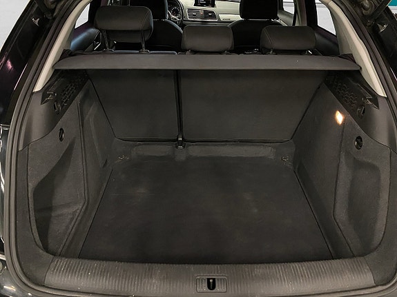 Audi Q3 19 of 20