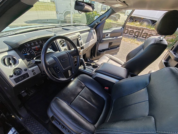 Ford F-150 Lariat 7 of 10