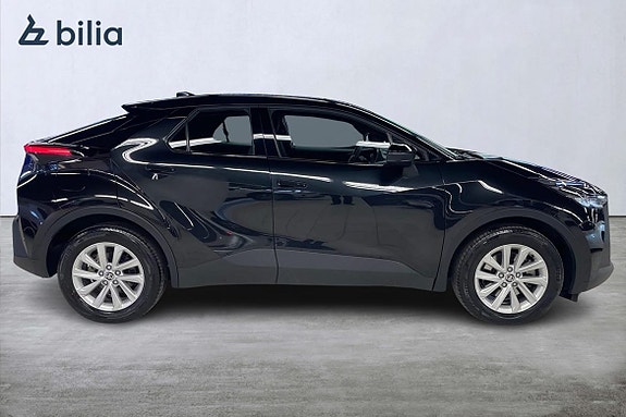 Toyota C-HR 17 of 21