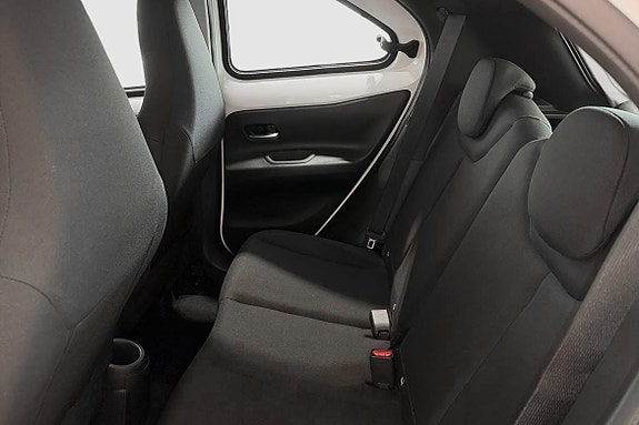 Toyota Aygo X 10 of 13