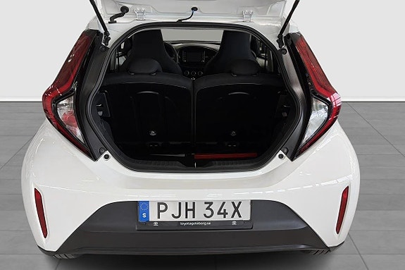 Toyota Aygo X 13 of 13