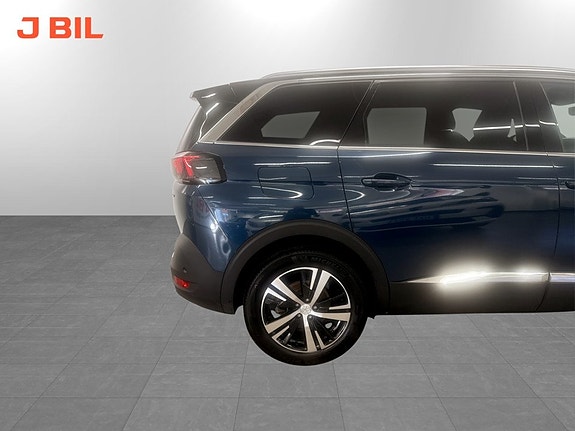 Peugeot 5008 14 of 15