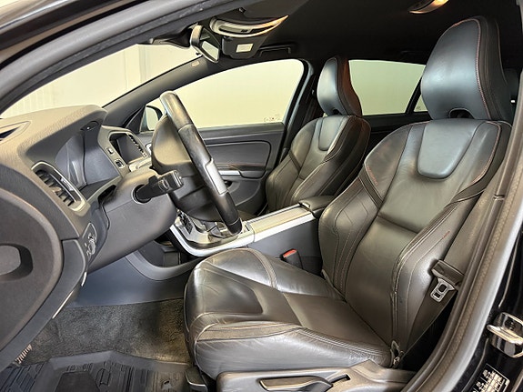 Volvo V60 6 of 12