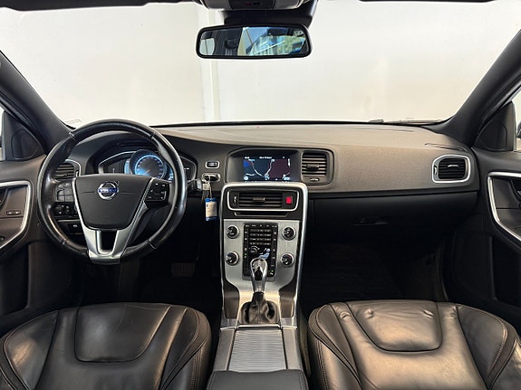Volvo V60 5 of 12