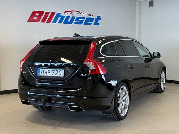Volvo V60 3 of 12