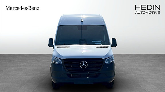 Mercedes-Benz Sprinter 317 8 of 12