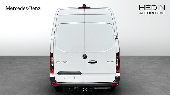 Mercedes-Benz Sprinter 317 7 of 12