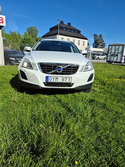 Volvo XC60 5 of 5