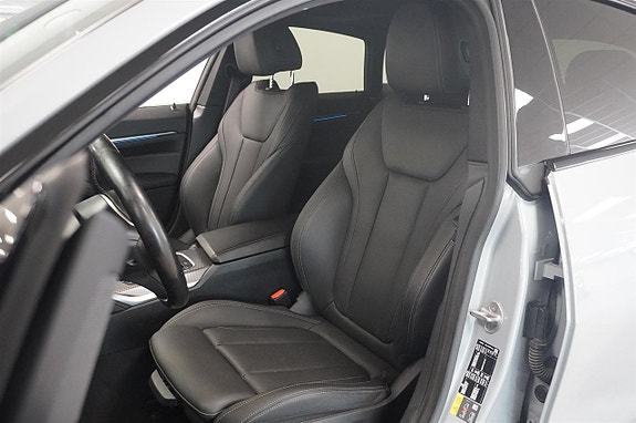 BMW i4 7 of 19