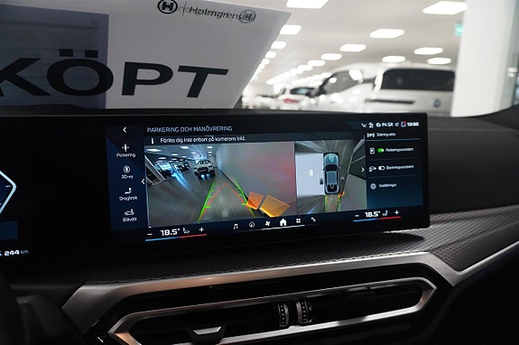 BMW i4 12 of 19