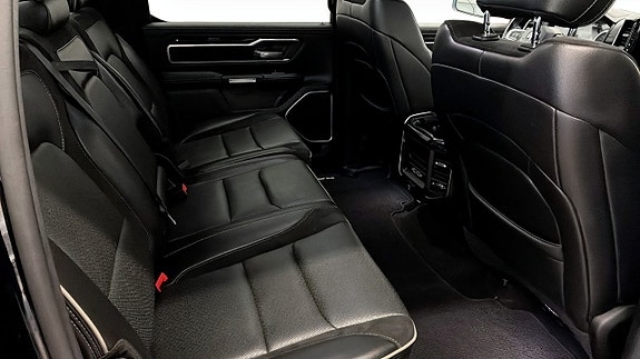 RAM 1500 5 of 9