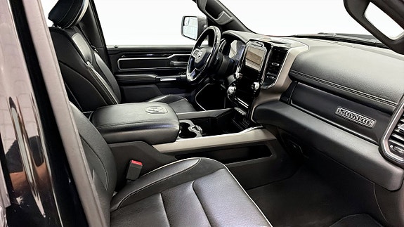 RAM 1500 3 of 9