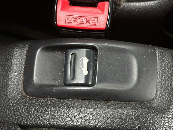 Peugeot 206 CC 16 of 16