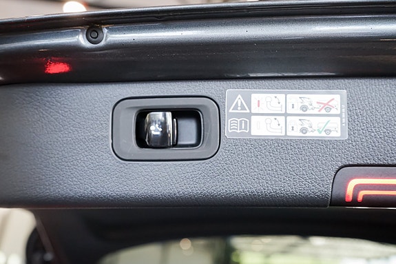 Mercedes-Benz C300 e 10 of 30
