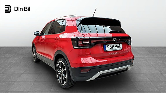 Volkswagen T-Cross 3 of 5