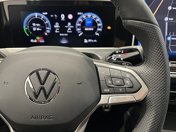 Volkswagen Passat 20 of 27