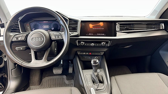 Audi A1 10 of 12