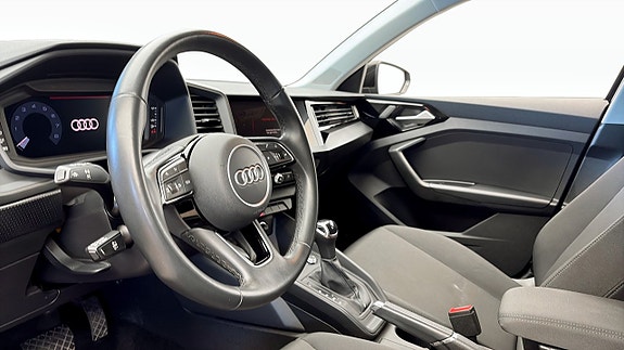 Audi A1 7 of 12