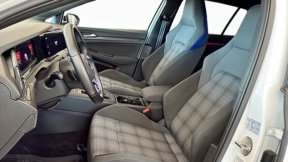 Volkswagen Golf I 8 of 13