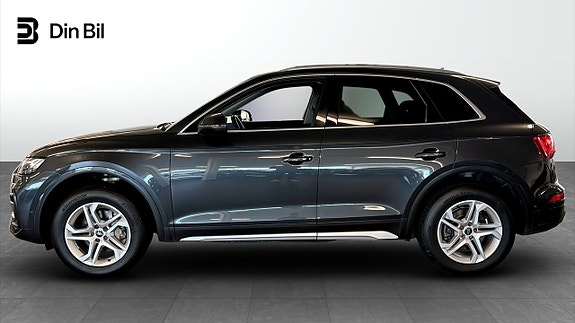 Audi Q5 2 of 5