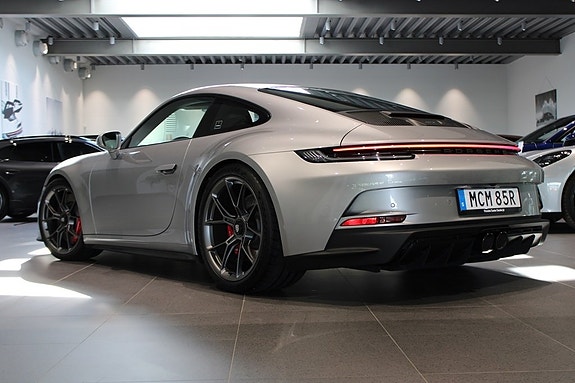 Porsche 911 5 of 5