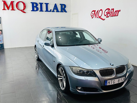 BMW 325i 3 of 5