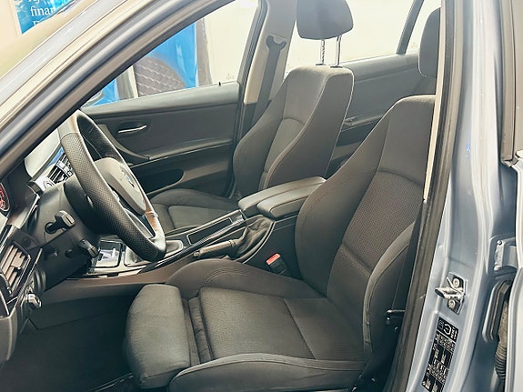 BMW 325i 12 of 21
