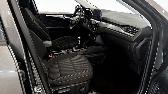 Ford Kuga 3 of 5