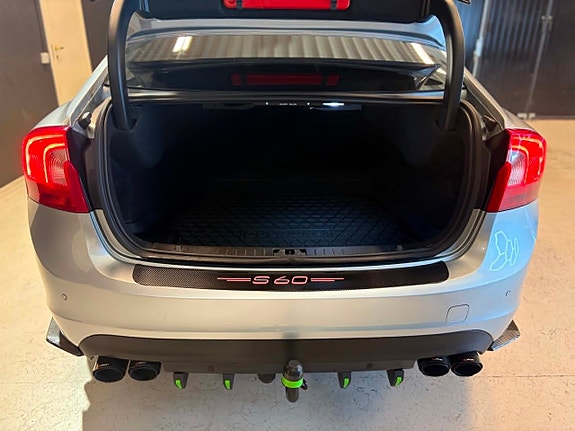 Volvo S60 18 of 18