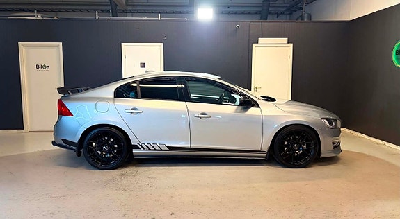 Volvo S60 5 of 5