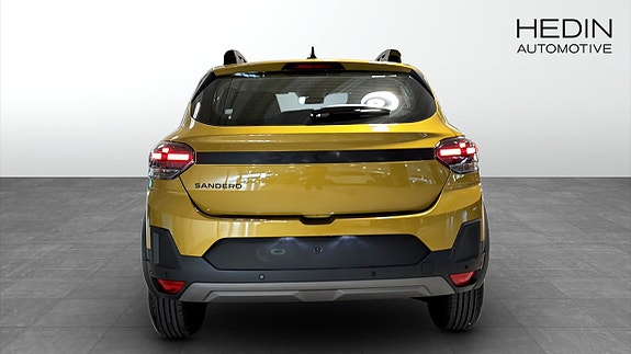 Dacia Sandero Stepway 8 of 9