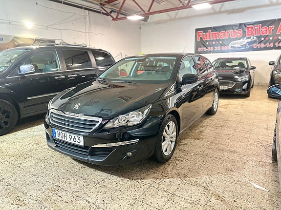 Peugeot 308 SW 3 of 14