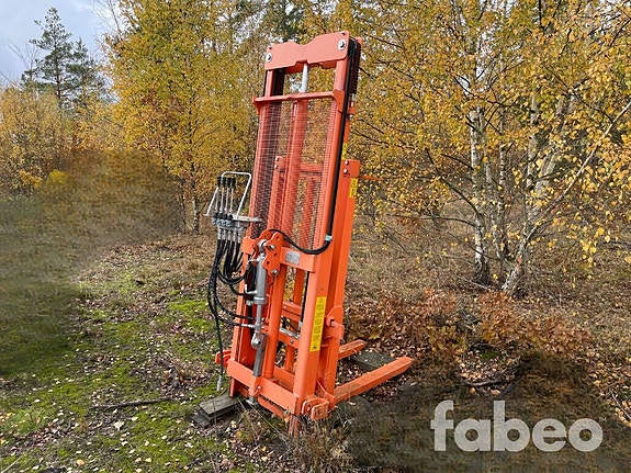 Rinieri EB 1532 4 Hydraul. pallgafflar till traktor (110194)