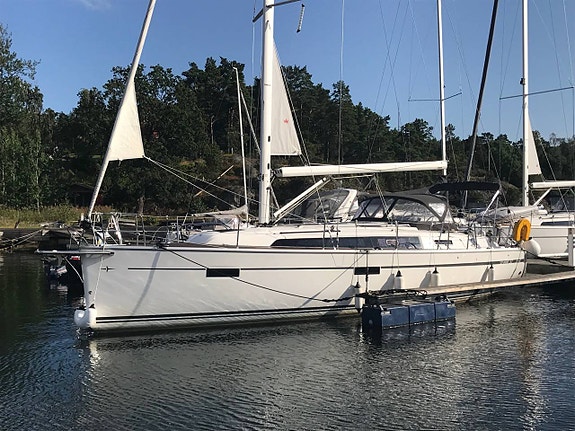 BAVARIA CRUISER 37 — Vedi foto 1