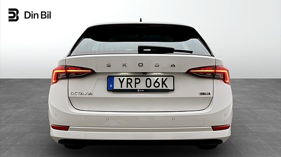 Skoda Octavia 5 of 5
