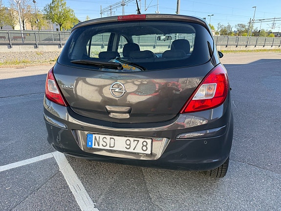 Opel Corsa 3 of 5