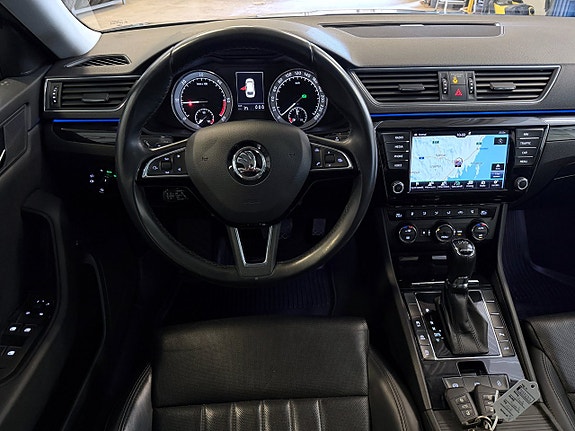 Skoda Superb 4 of 5