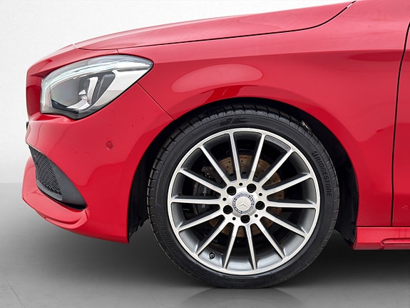 Mercedes-Benz CLA200 29 of 30