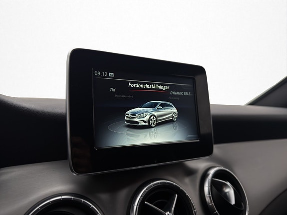 Mercedes-Benz CLA200 20 of 30