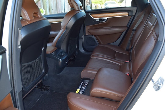 Volvo V90 11 of 18