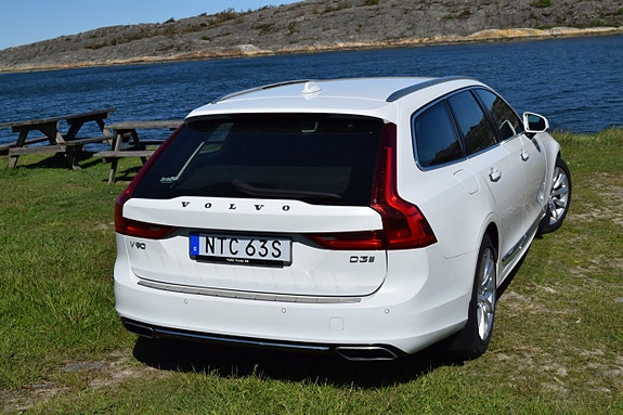 Volvo V90 7 of 18