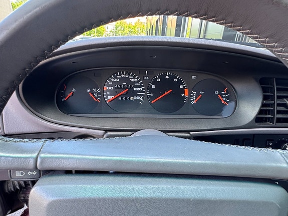 Porsche 944 15 of 20